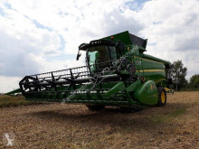 John Deere Ceifeira-debulhadora usado