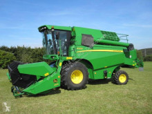 Combină agricolă John Deere