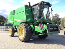 John Deere mietitrebbiatrice usato