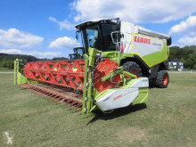 Moissonneuse-batteuse Claas