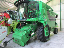 Deutz-Fahr Ceifeira-debulhadora usado