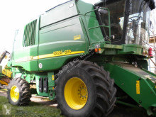 Moissonneuse-batteuse John Deere