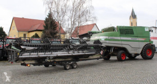 Moissonneuse-batteuse Fendt