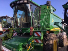 John Deere used Combine harvester