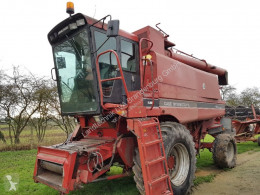 Case INTERNATIONAL 1680E Axial Flow mietitrebbiatrice usata