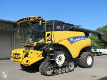 New Holland Skördemaskin-tröskmaskin begagnad