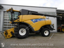 Moissonneuse-batteuse New Holland