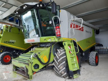 Moissonneuse-batteuse Claas