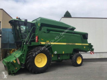 Moissonneuse-batteuse John Deere