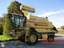 Combină agricolă New Holland TF 44