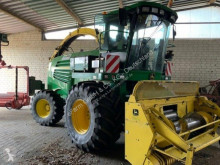 John Deere Ensileuse automotrice occasion
