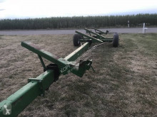 Moisson Barra de corte John Deere 3-Achs Schneidwerkswagen bis 12,0 m