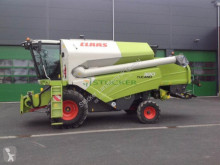 Moissonneuse-batteuse Claas TUCANO 320