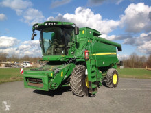 John Deere T560 Moissonneuse-batteuse occasion