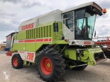 Moissonneuse-batteuse occasion Claas MEGA 208