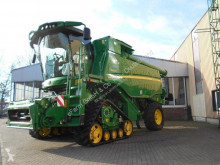 John Deere Combine harvester
