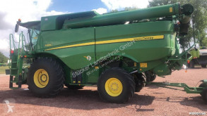 John Deere S685 Ceifeira-debulhadora usado