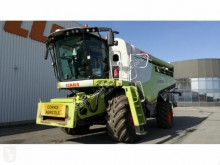 Moissonneuse-batteuse Claas