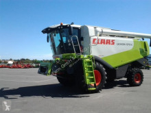 Moissonneuse-batteuse Claas