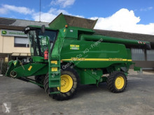 Žatva John Deere Kombajn ojazdený