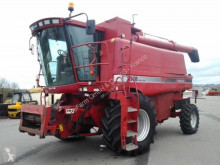Moisson Case IH Cosechadora-trilladora usado