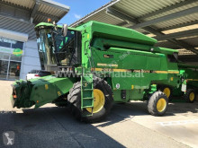 John Deere Mähdrescher
