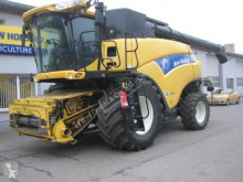 New Holland használt Arató-cséplő kombájn
