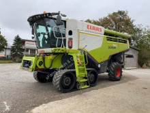 Moissonneuse-batteuse Claas