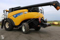 New Holland Combine harvester