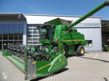 John Deere Kombajn zbożowy używana
