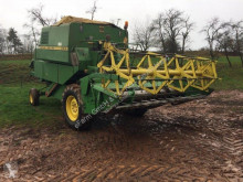 Moissonneuse-batteuse John Deere