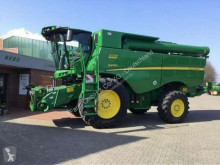 John Deere Зерноуборочный комбайн б/у