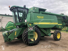 حصاد John Deere WTS9640 آلة حصاد ودرس مستعمل