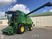 John Deere W540 i used Combine harvester