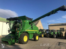 John Deere W650 Combină agricolă second-hand