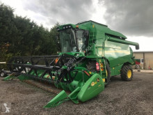 John Deere Kombajn použitý