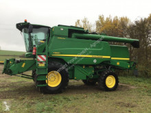 John Deere Mähdrescher T 560 HM