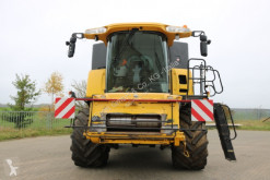 New Holland used Combine harvester