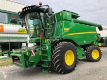 Комбайн John Deere