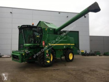 John Deere used Combine harvester