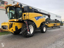 New Holland Moissonneuse-batteuse occasion