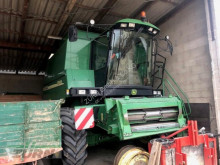 Mietitrebbiatrice John Deere 1550 WTS Kundenmaschine