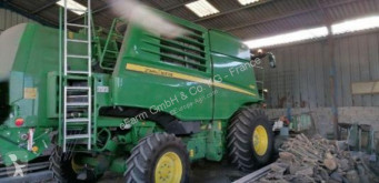 Moissonneuse-batteuse John Deere