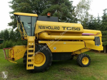 Moissonneuse-batteuse New Holland