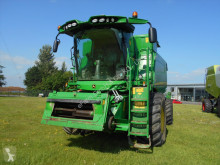 John Deere Mähdrescher