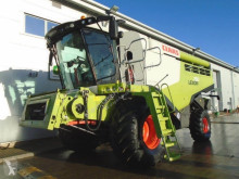 Moissonneuse-batteuse Claas