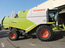 Moissonneuse-batteuse Claas