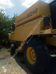New Holland TF 42 tweedehands Maaidorser