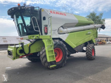 Claas Combine harvester