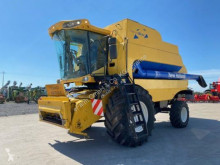Moissonneuse-batteuse New Holland